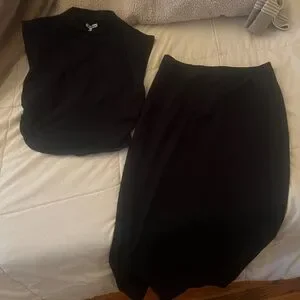 Reformation 2 piece set. Size small.